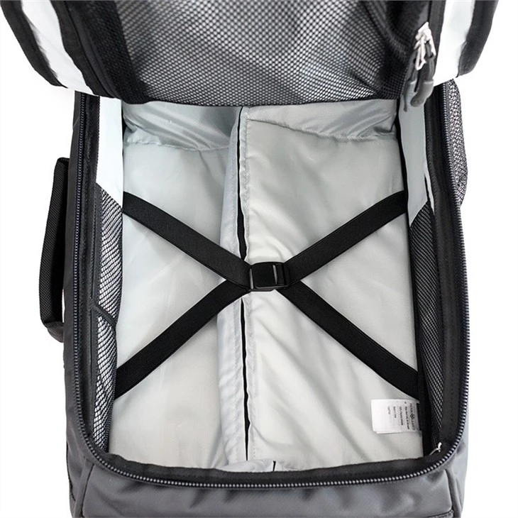 Simple Wheeled Trolley Duffel Rolling Bag